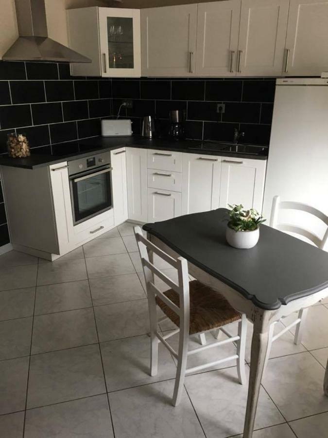 Le Charm'En Gite Villa Tournai Exterior foto